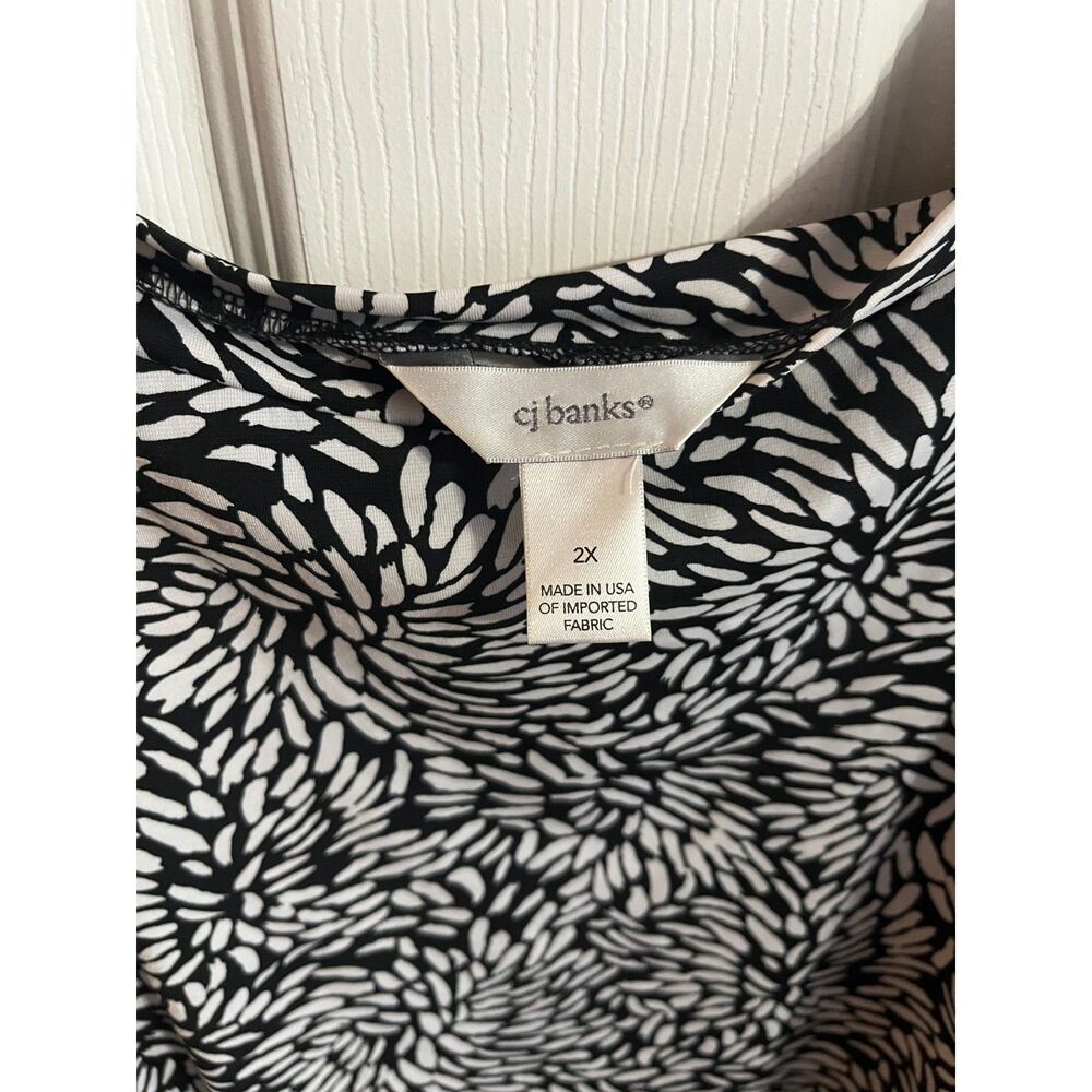 CJ Banks Plus Size 2X Black White Floral Abstract Ruched Draped Sheath Dress
